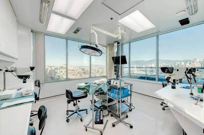 vancouver hair transplant surgery room